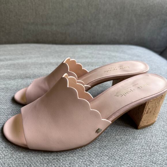 Kate Spade Warren Scalloped Slip On Leather Heels Sandals Pale Pink Sz 6.5 - Picture 6 of 11